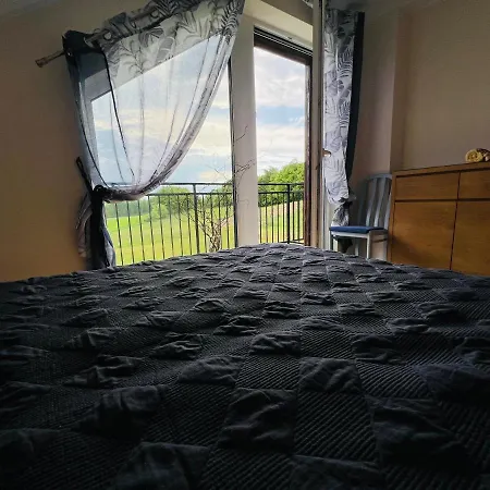 Piekna Pszczola Farma *